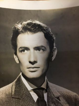 Gregory Peck Rare Early Vintage Autographed 8/10 Photo Mockingbird 1944 4