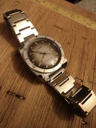Vintage Rare 1975 Timex Automatic Men ' s Divers Watch 
