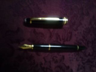 Vintage Mont Blanc 4810 Meisterstuck Fountain Pen.  Black With 18kt Trim And Nib