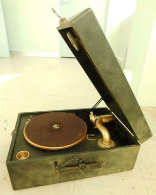 Portable Vintage Columbia No 211 Gramophone Record Player