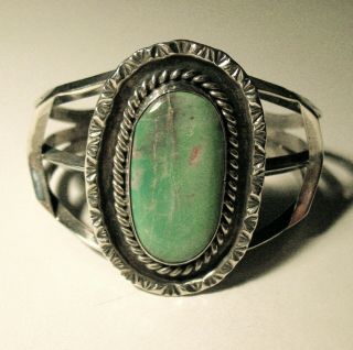 Vtg.  Old Pawn Navajo Sterling Silver Turquoise Cuff Bracelet - - Med.  /lg.  Size