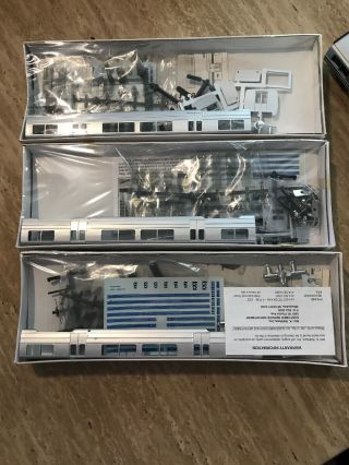 4 Walthers Bart,  Bay Area Rapid Transit 2 A & B Units 3 Kit Ho Scale Rare