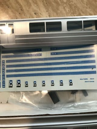 4 Walthers BART,  Bay Area Rapid Transit 2 A & B Units 3 Kit HO Scale RARE 3