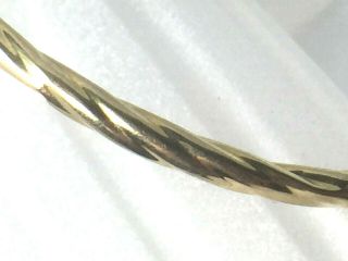 VINTAGE ITALIAN 14K gold TWISTED ROUND BANGLE wear or scrap.  2.  5 