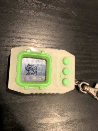 Ultra Rare 1998 Digimon Digivice Pendulum Glow In The Dark In Great Cond