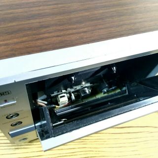 Realistic Chronosette - 237 Vintage Tape Cassette Player Clock AM/FM Radio Tuner 2