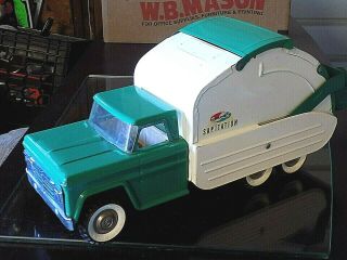 Structo Green White Sanitation Garbage Truck Vintage 1960 
