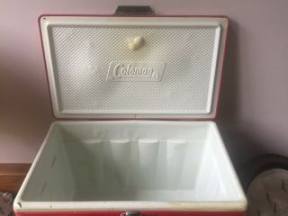 Vintage COLEMAN 1976 - 77 Red Metal Cooler Ice Box Metal Handle Bottle Opener 7