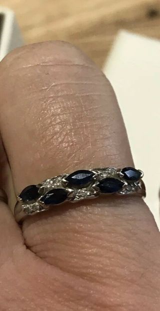 Vintage 18K White Gold Sapphire and Diamond Ring Band. 3
