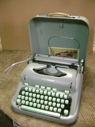 Hermes 3000 Vintage Portable Typewriter Made In Switzerland Ca.  1960 