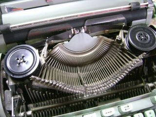 Hermes 3000 Vintage portable typewriter Made In Switzerland ca.  1960 ' s 5