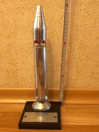 Vintage 1970 ' s USSR (RUSSIAN) Space Metal Rocket Model Souvenir 3