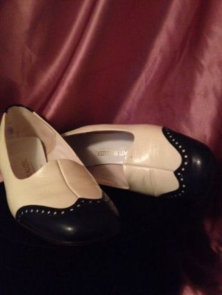 Vintage 1930 - 1940 Navy/cream High - Heel Shoes Size 8 1/2 Women’s