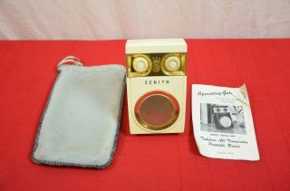 Vintage Owl Eyes Tubeless All Transistor Zenith Royal 500 Portable Radio 1878
