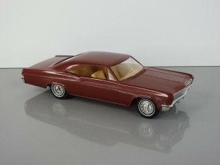 Vintage 1966 Chevrolet Impala Sport Promo Model Car Aztec Bronze / Tan