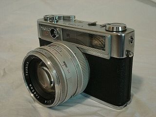 Vintage Yashica Lynx 14E 35mm Rangefinder Film Camera with Case 3