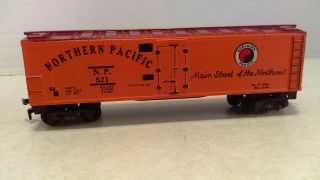 2 - Vintage Ho Reefer Cars A.  C.  Gilbert Norther Pacific & Union Refrigerator Trans