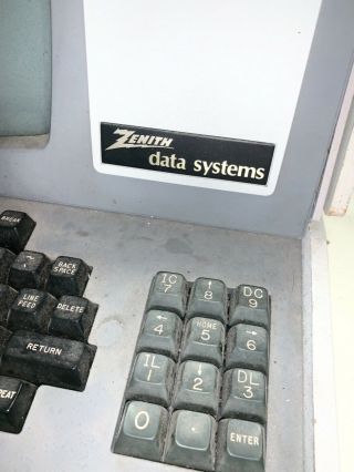 Vintage Heath/Zenith data system Z - 19 computer plus 3 floppy drives 2