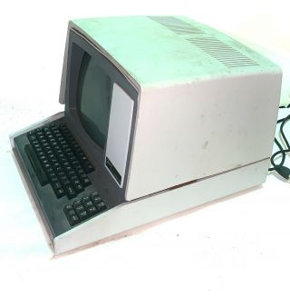 Vintage Heath/Zenith data system Z - 19 computer plus 3 floppy drives 5