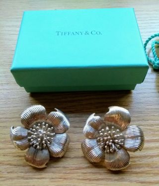 Tiffany Vintages Silver Dogwood Clip On Earrings - Large