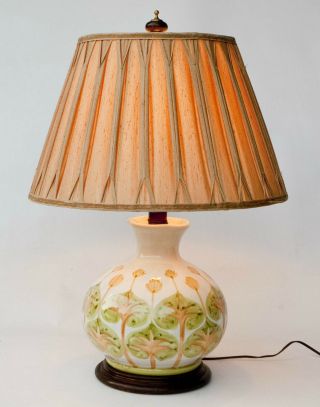 Vintage Mid - Century Hand Painted Ceramic Floral Porcelain Table Lamp Wooden Base
