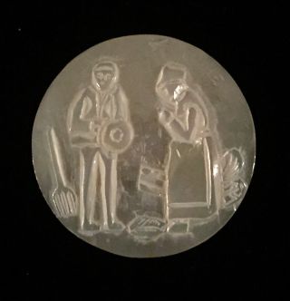 Carved Vintage Bethlehem Pearl / Shell Button With Farmers The Reapers