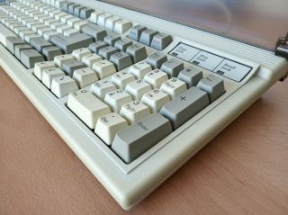 Vintage Focus Electronics FK - 2000 White Alps Switches XT - AT Keyboard 7
