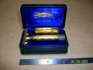 Vintage Gillette Shaving Safety Razor - Gold Color Serial 449685c 1920 