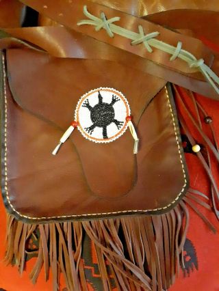 Mountain Man Beaver Tail style Possibles Bag w/ Beaded Turtle Medallion 7