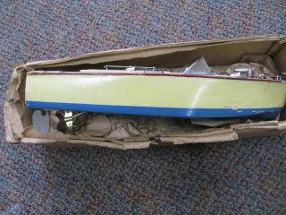 Vintage TMY Battery Powered Boat 15 1/2 ' Attic Find 3