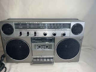 Vintage Ge 3 - 5257a Boombox Radio - Great Shape