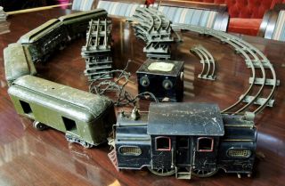 Vintage Lionel Pre - War Standard Scale York Central Electric Train Engine Set