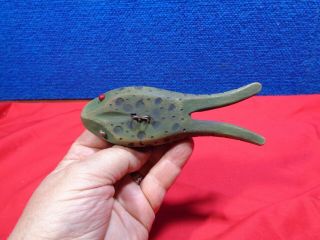 Antique Fishing Decoy Lure Folk Art Carved Wood Fish Spearing 2