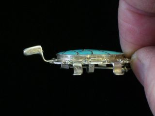 VINTAGE ZUNI HAND CRAFTED STERLING SILVER & TURQUOISE TURTLE SIGNED PIN/PENDANT 5
