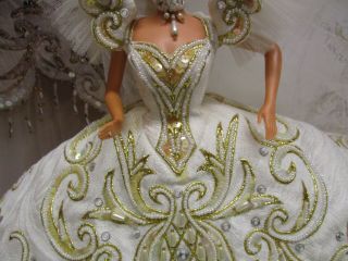 Vintage Bob Mackie Empress Bride Barbie Doll 3