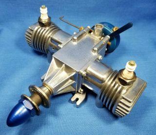 Vintage 1964 Wizard Twin 65 Model Spark Ignition Cl/uc Engine For Parts/repair