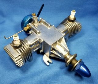 Vintage 1964 Wizard Twin 65 Model Spark Ignition CL/UC Engine for Parts/Repair 2