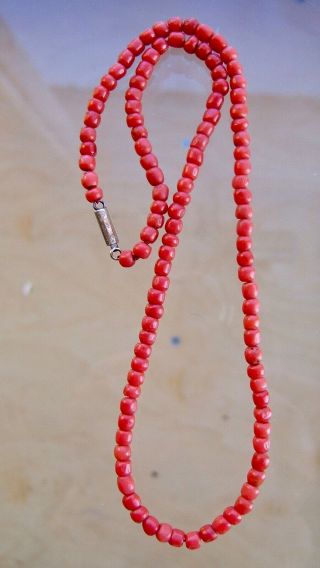 WONDERFUL ANTIQUE REAL CARVED CORAL BEAD NECKLACE 13g 2