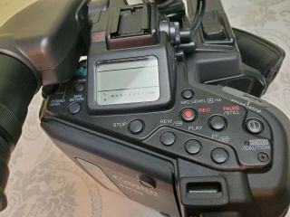 Vintage 1991 Canon Hi - 8 LX - 100 8mm Video Camcorder W/Bag,  W/Big Zoom Lens 5
