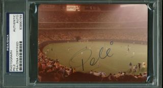 Pele Vintage Signed 3x5 World Cup Photograph Psa/dna Authentic