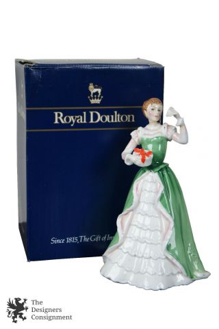 Vintage Royal Doulton England Porcelain Figurine Merry Christmas Hn 3096