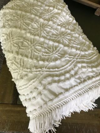 Vintage Cabin Craft Chenille Bedspread White Queen Pattern 103 X93”