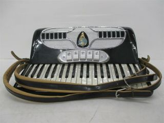 Catalina Vintage Piano Accordion Made in Italy sn 7866 6