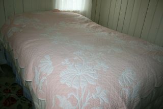 1 of 2 or a Pair Vintage cottage Floral Sweet Blush Pink 1930 ' s Quilt Whimsical 2