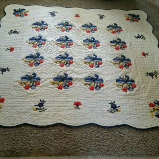 Vintage Applique Floral Quilt Cream Colored 88 " X 84 " Handmade