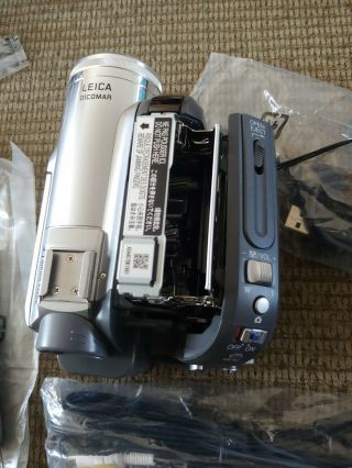 VTG Panasonic Camcorder Mini DV PV - GS320 Palmcorder COMPLETE IOB 7