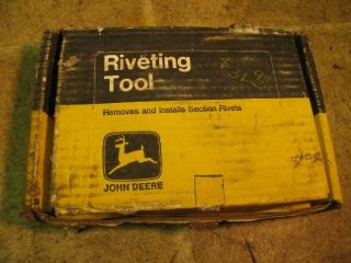 Vintage John Deere Ty5011 Riveting Tool Combine Mower Knife Box