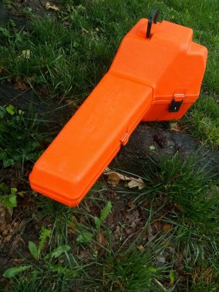 Vintage Stihl Chainsaw Lockable Carrying Case 3