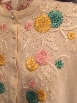Vtg 40s 50s Pin Up Sweater Cardigan Lined Harilela’s Embroidered Hong Kong 42 L