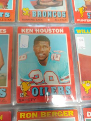 Old Vintage Football Cards Partially Complete Set 1971 Topps Incl Bradshaw RC 8